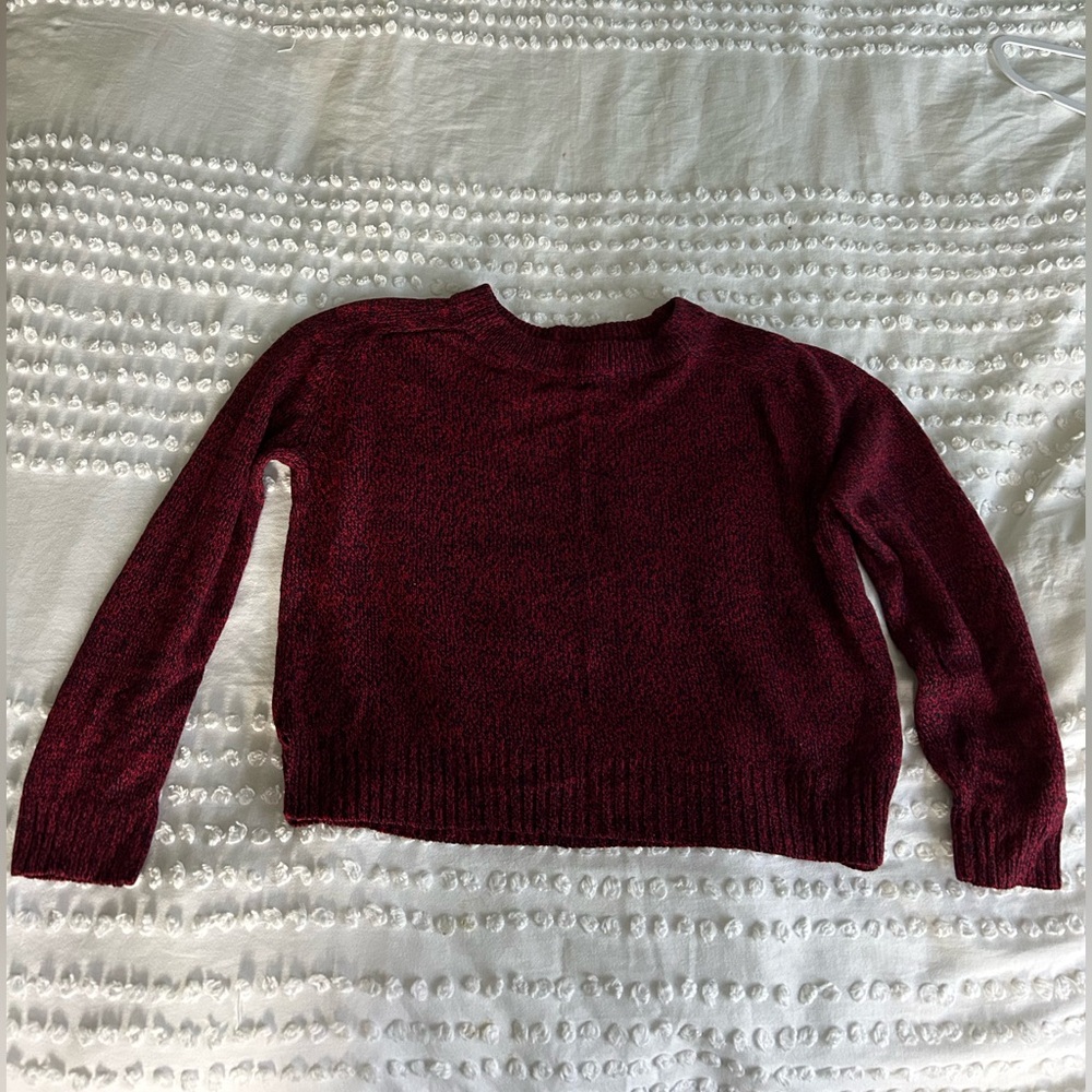H&M Red Blend Crew Neck Sweater. Small
